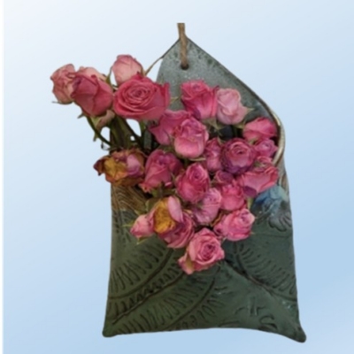 Leigh Babcock Teaches Classes at Arts Center 